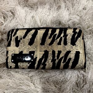 L.A.M.B. Black and Tan Patterned Key & Card Holder